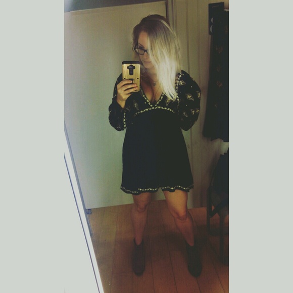 Meet your Posher, Sarah - Picture 1 of 1